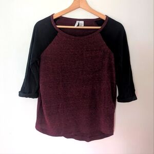 H&M Divided Women's Burgundy & Black Raglan Baseball Tee (XS)